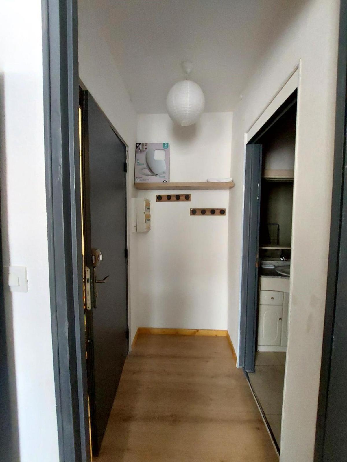 Appartement T2 Avec Balcon Proche Centre-Ville Narbonne Eksteriør bilde
