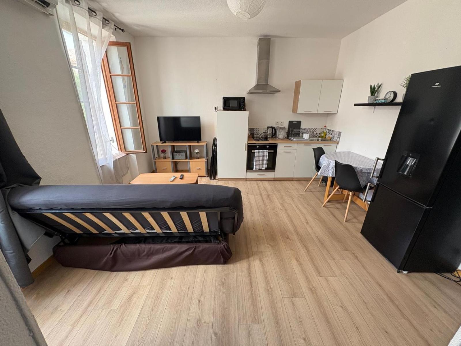 Appartement T2 Avec Balcon Proche Centre-Ville Narbonne Eksteriør bilde